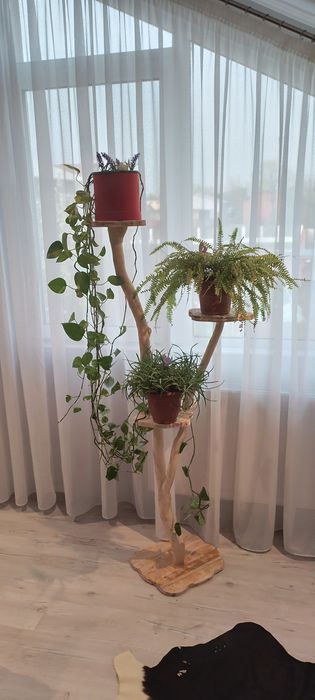 Suport de flori cu 4 etajere , sau diferite măsuri.