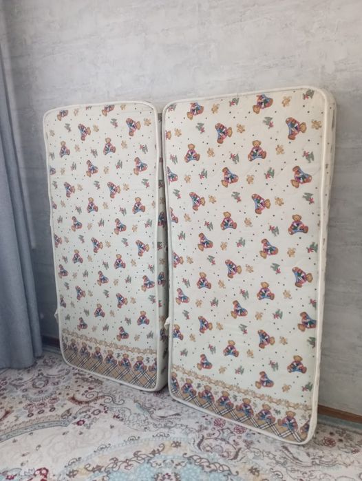 Двухярусный детский кровать