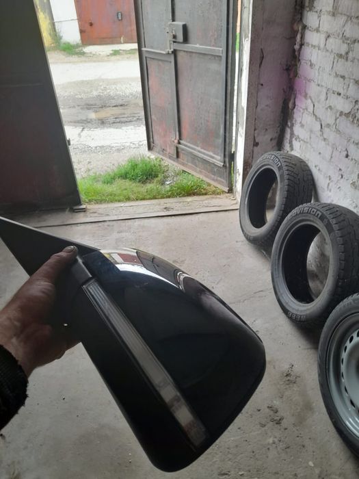Продам зеркало заднего вида