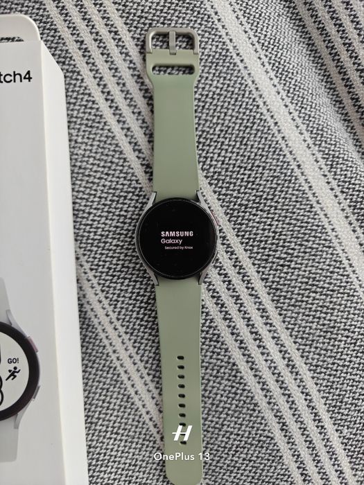 Vând Galaxy watch 4 stare buna