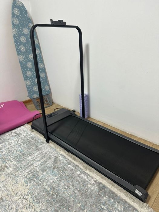 Беговая дорожка компактная