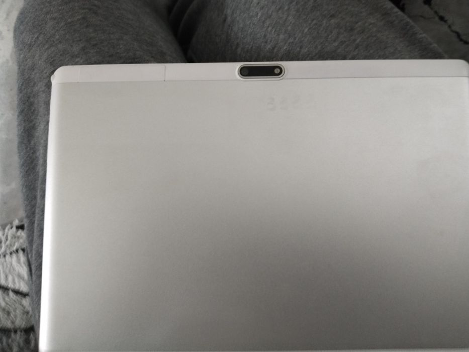 Продам планшет  буу