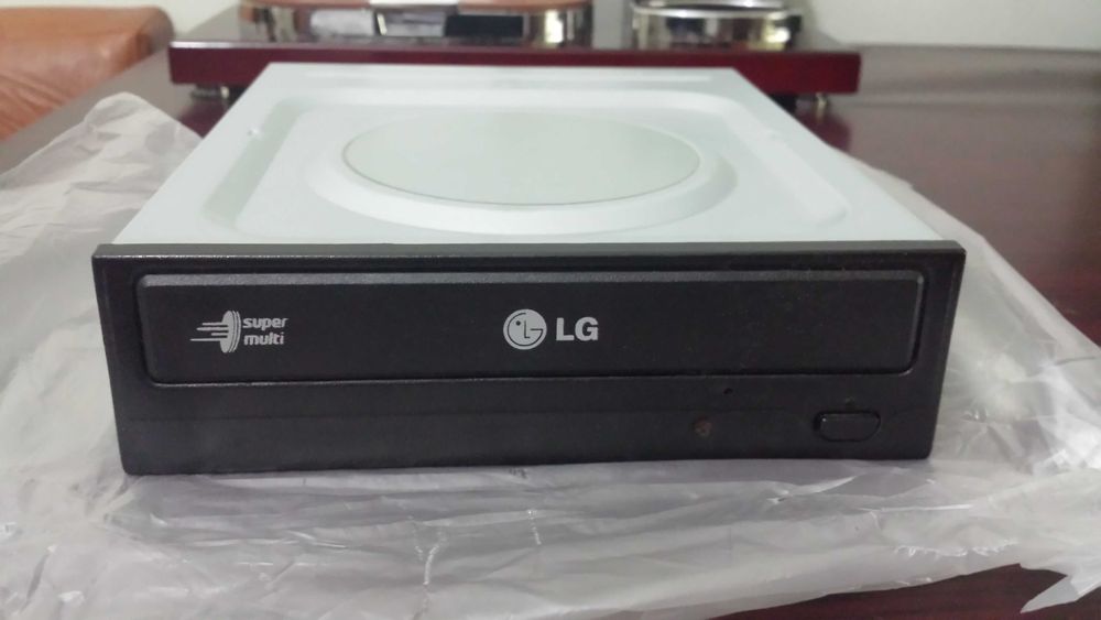 DVD writer LG sata