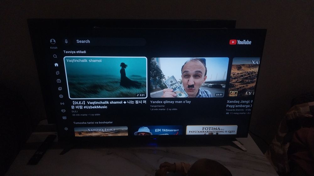 Samsung 43 smart  android TV sotiladi