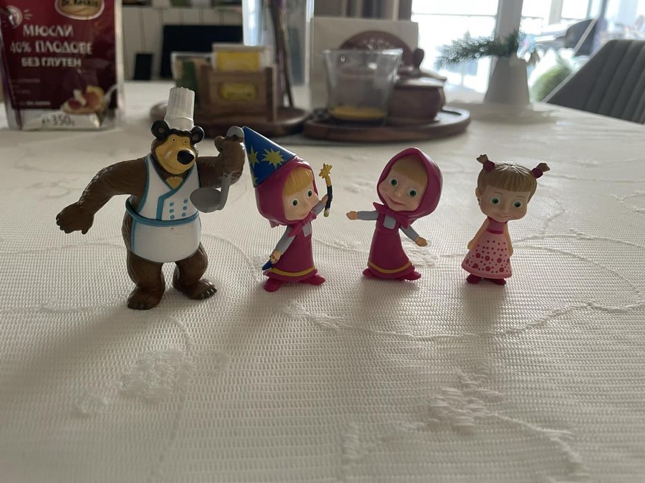Колекция кукли Маша и Мечока