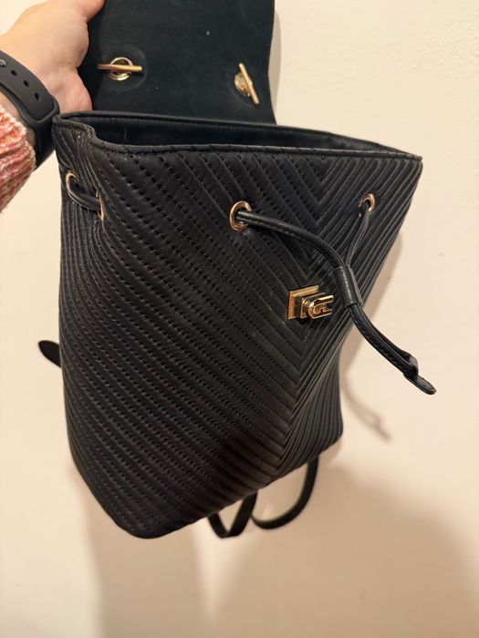 Rucsacel Furla piele