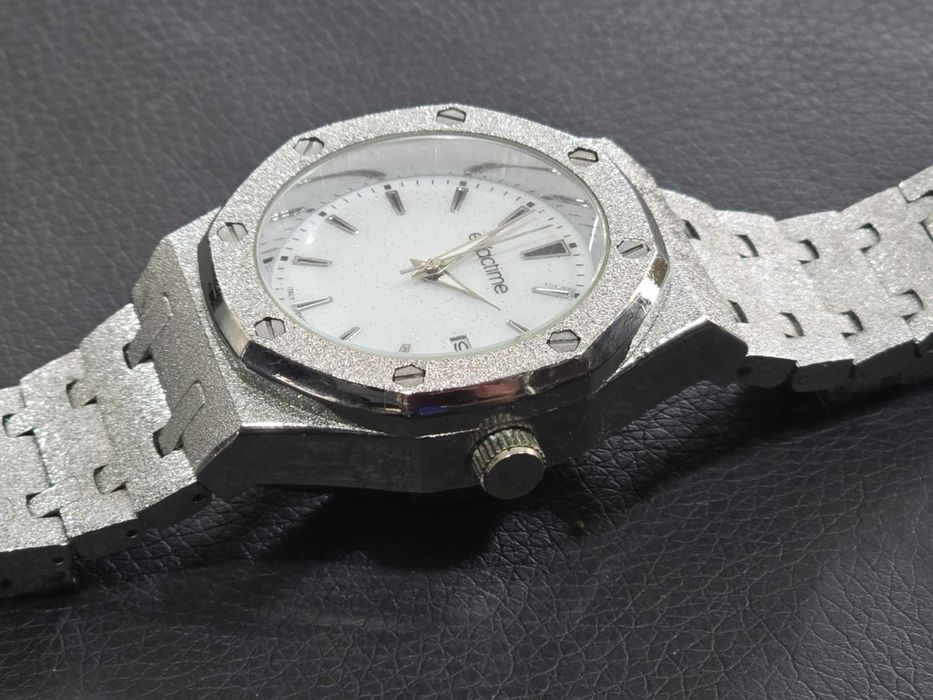 Продавам мъжки часовник Еxactime