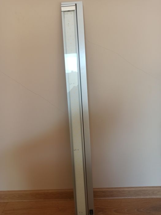 ЛЕД безжична лампа със сензор