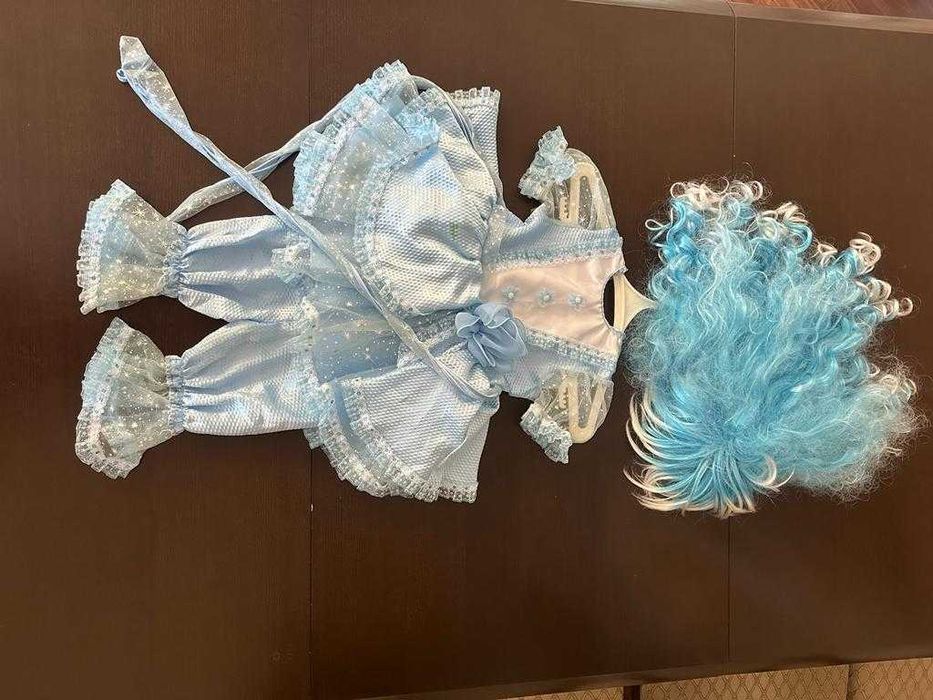 Костюм Мальвины с париком