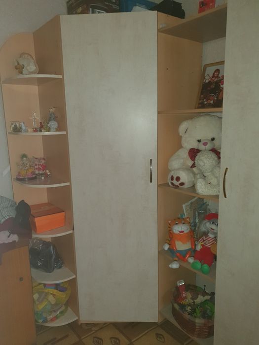 Спальный гарнитур