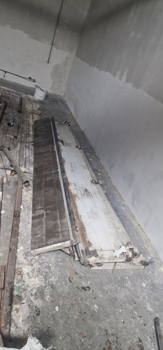 Продам ворота секционные