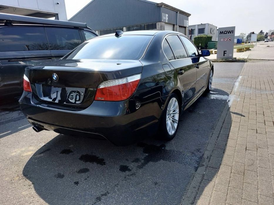 BMW 5 Series 2008 — imagine 4