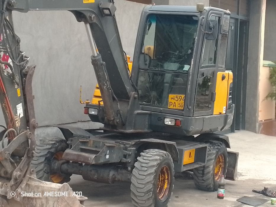 Ekskavator Samsung Volvo,60sotiladi