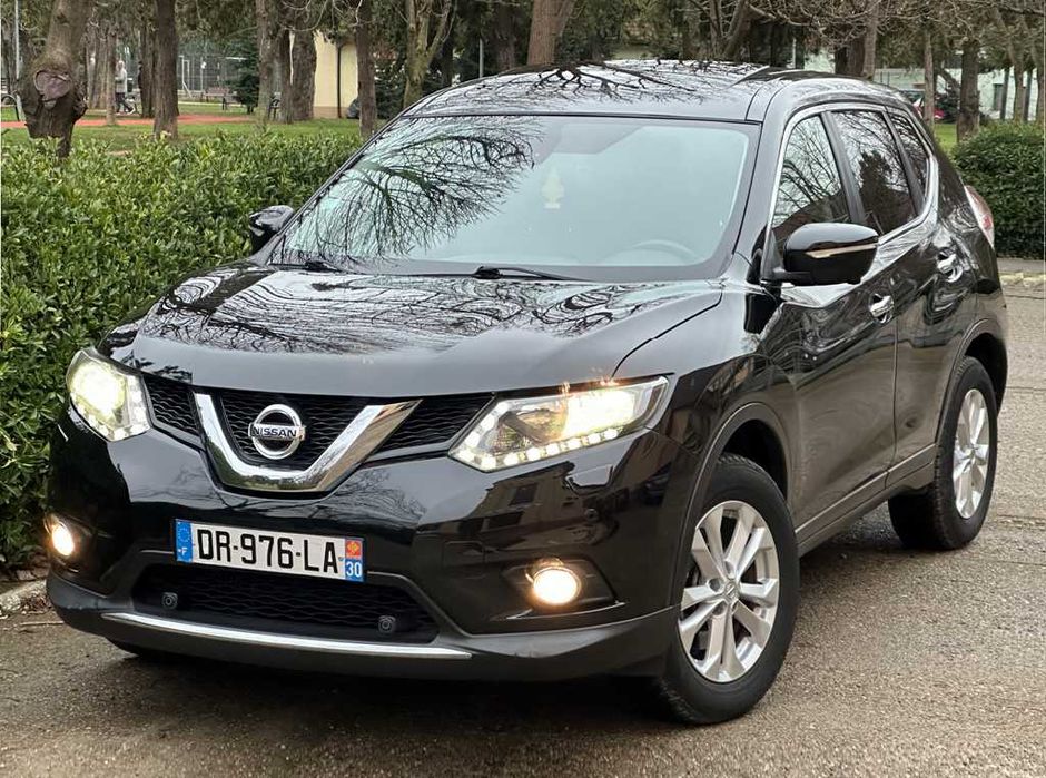 NISSAN X-Trail 4x4 an 2016 -7 LOCURI-1,6 Diesel-Extra Dotari-CA NOUA‼️