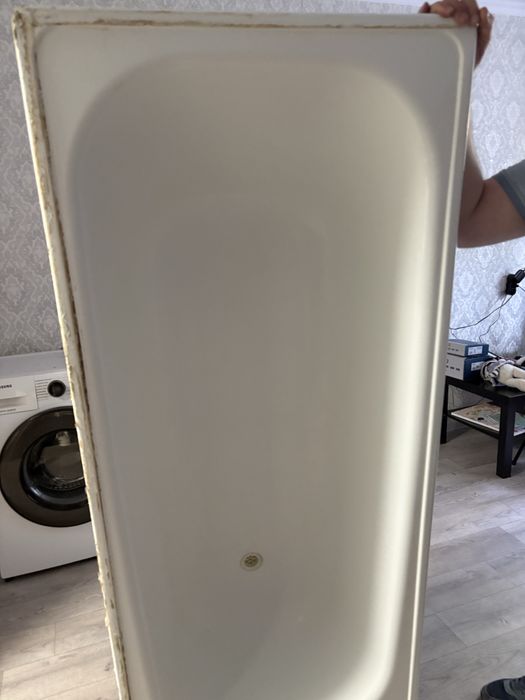 Продам ванну б/у