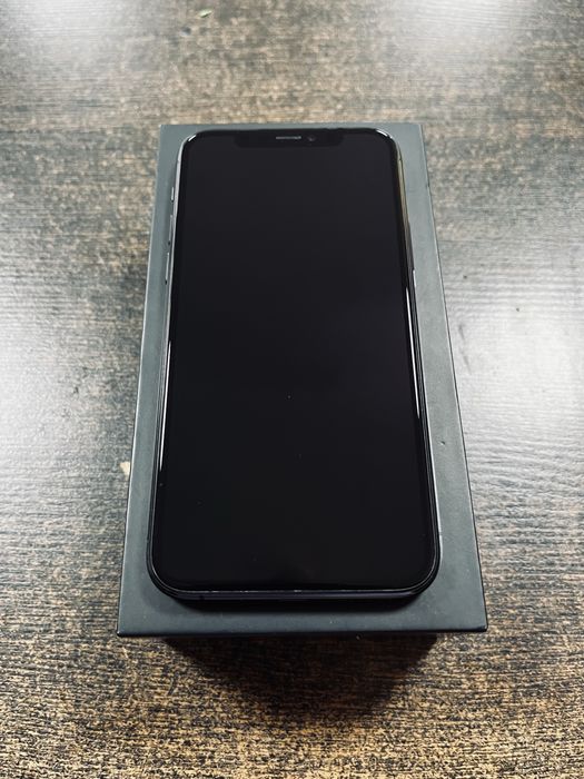 Продам Iphone 11 pro 64гб