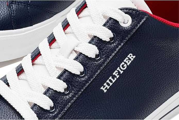 Новые ! Tommy Hilfiger, 42 размер, 100% оригинал