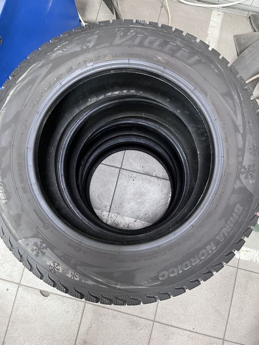 Продам зимние шины Viatti v522