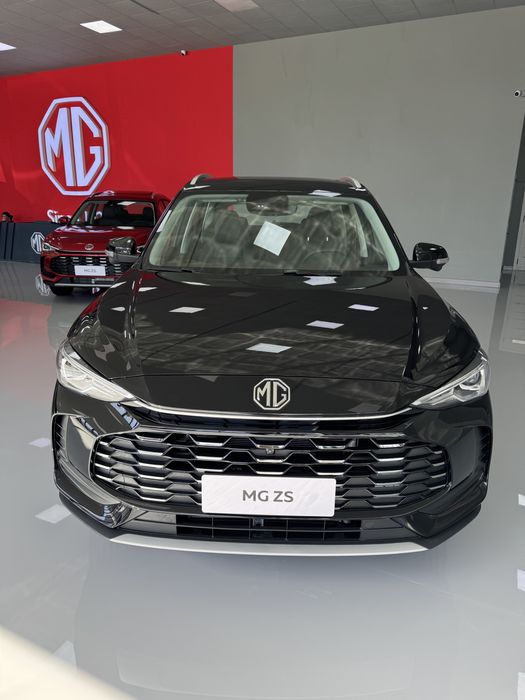 MG ZS avtosalondan