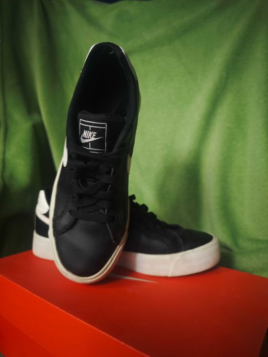 Nike Court Royale 2 – дамски кецове 37.5,  запазени