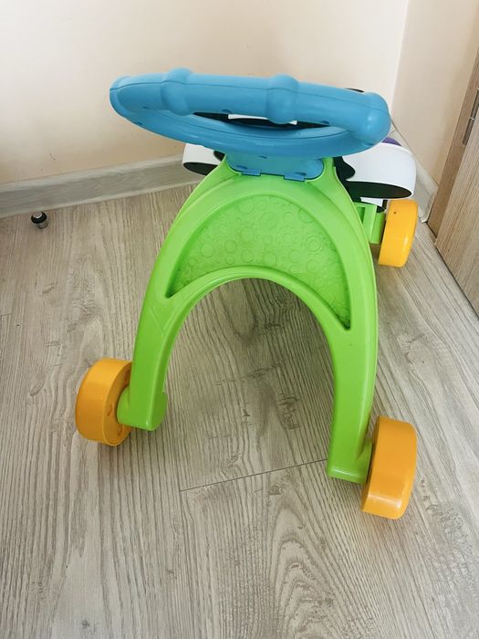 Проходилка уокър "Fisher Price"