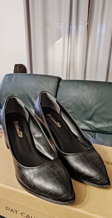 Papuci cu toc măr.43