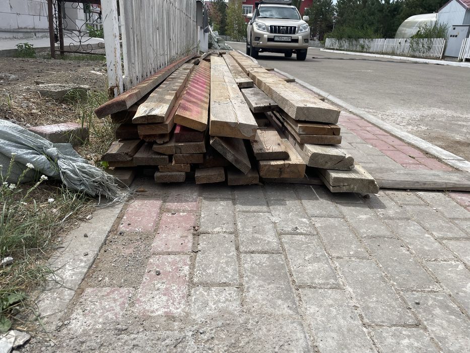 Доски, стропила, обрешетка