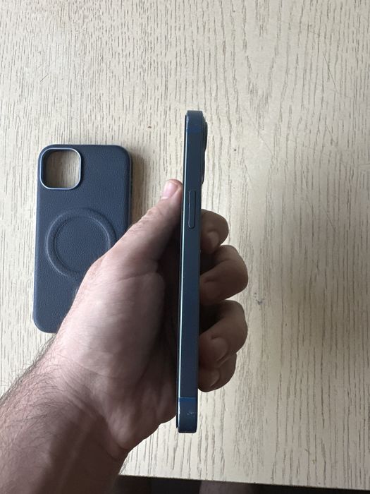 Айфон 13 Продам срочно