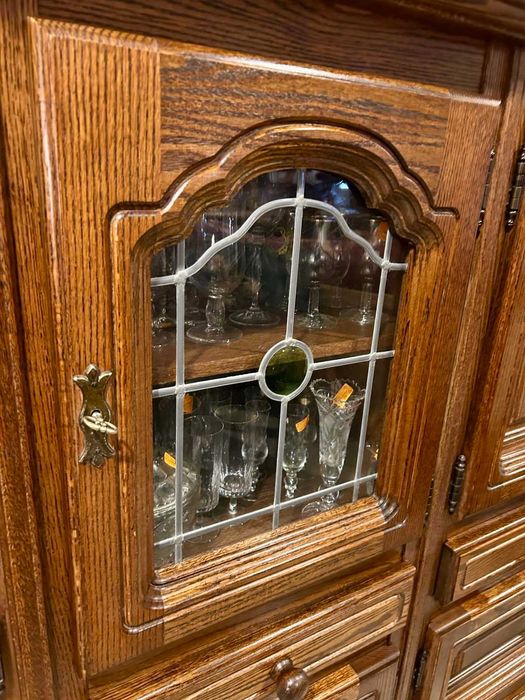 Масивен Дъбов шкаф Холандия