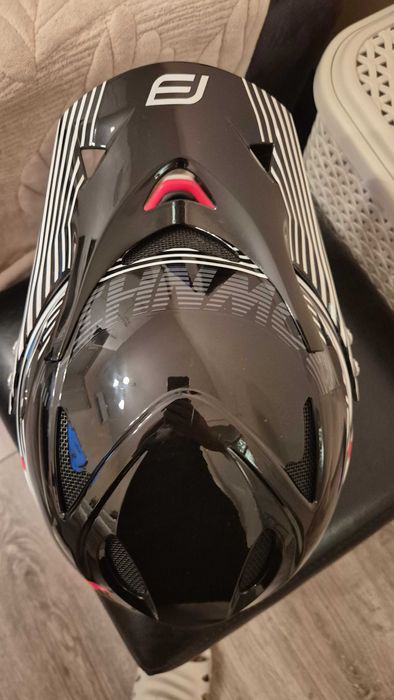 Каска Force Tiger Downhill за велосипед или тротинетка