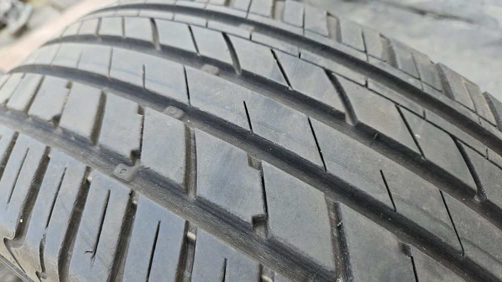 2бр гуми 195 55 15 тайфун