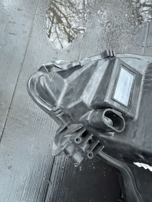 Faruri Renault Megane 4 facelift 2022