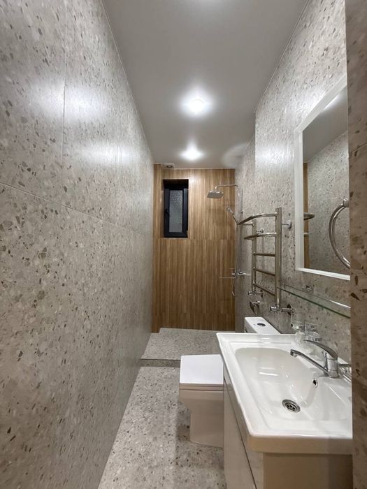 Продается коттедж 2 соток, 5 комнат, ор-р: ресторан Трюфель