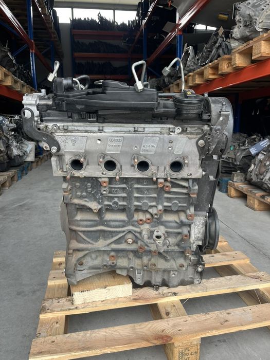 Двигател Audi 2.0TDI 143к.с. 2009г.