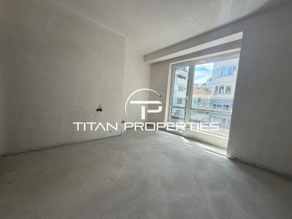 Продава се Двустаен апартамент в Пловдив, Мараша - 68 кв.м за 2574 €/кв.м - Снимка #3