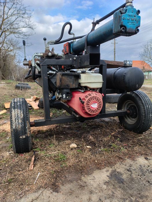 Despicator de lemne vând sau schimb cu lemne de foc