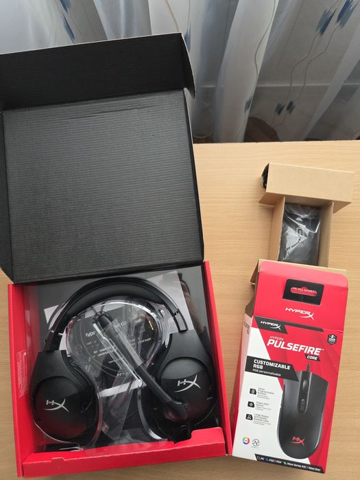 HyperX комплект мишка и слушалки