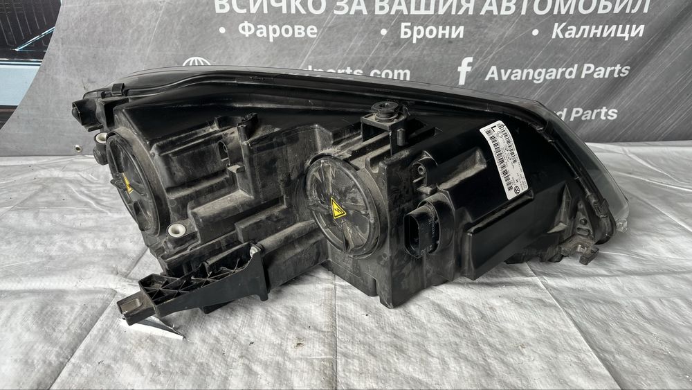 Фар Seat Alhambra 2015г