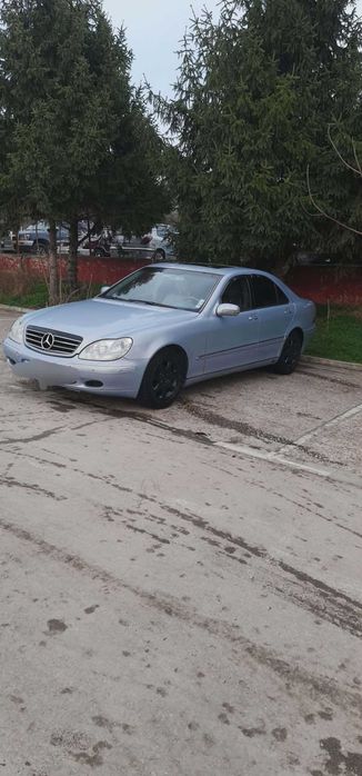 Мерцедес бенз S 320 W220 2700евро
