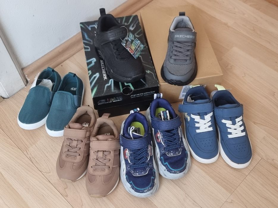 Incaltaminte marimea 27