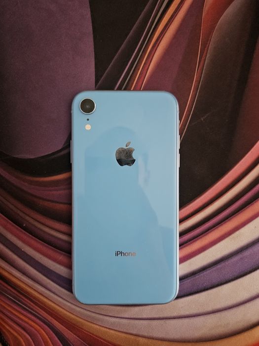 Iphone xr yaxshi holatdagisi