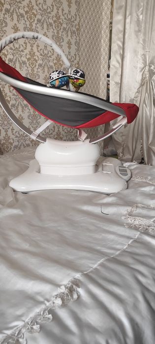 Шезлонг-качалка 4moms