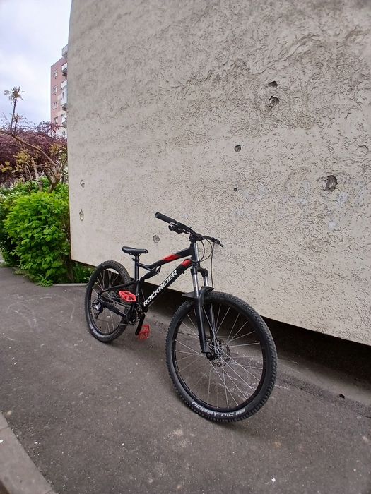 Vând rockrider st530 (are schimbătorul stricat)
