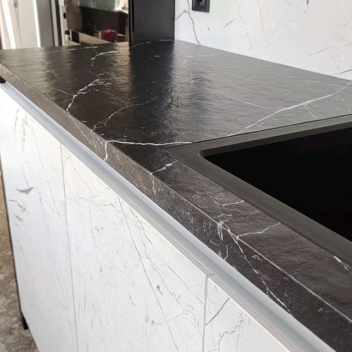 Столешница из керамогранита