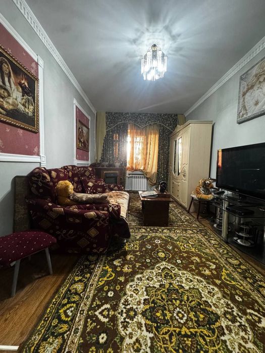 Чирчик 3 м/р 2х 58 кв/м Нархи 31.000$ Бош толов ва паспорт бн Ипотека