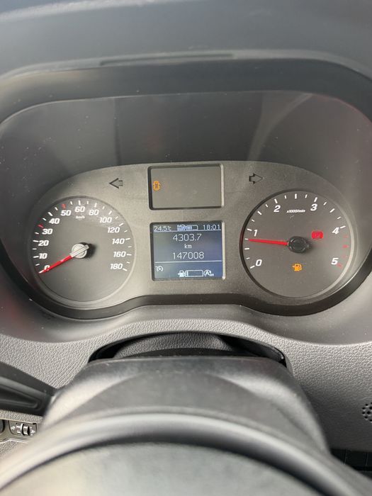 Mercedes sprinter mediu