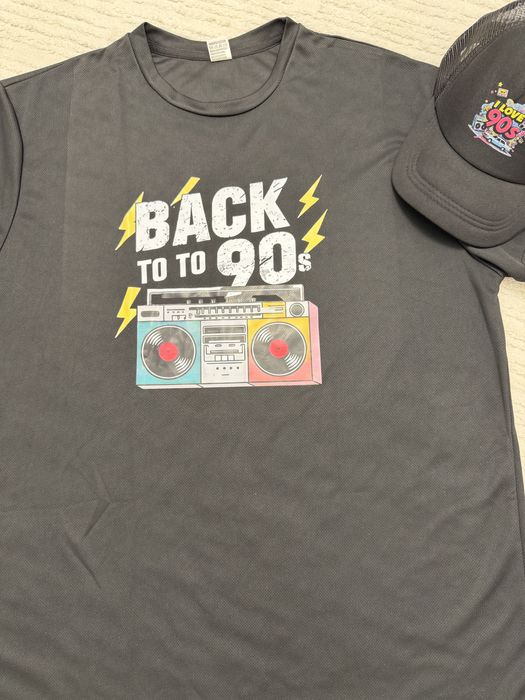 Винтажная ретро одежда в стиле 90-х