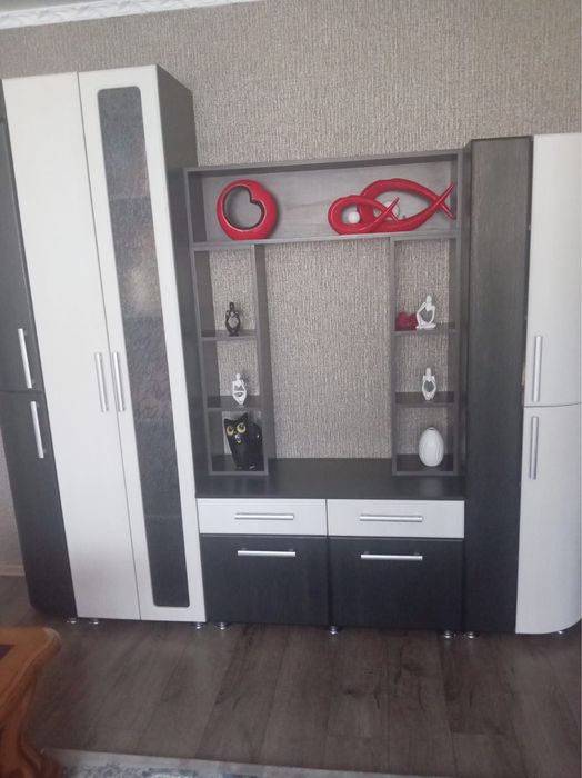 Продам стенку-горку