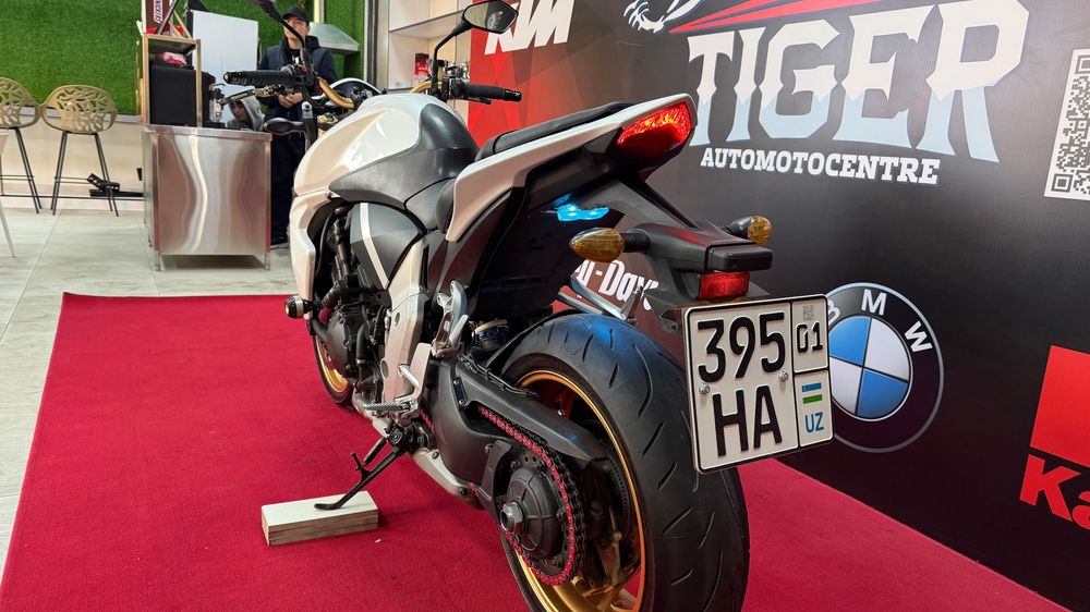 Honda CB1000R ABS 2011 год