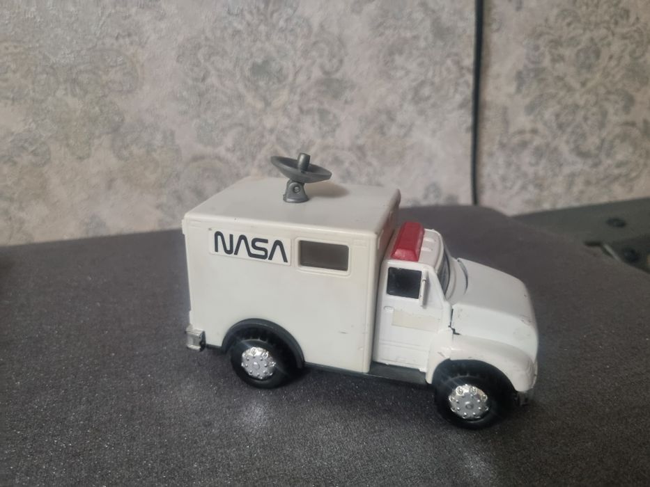 Продаются игрушки